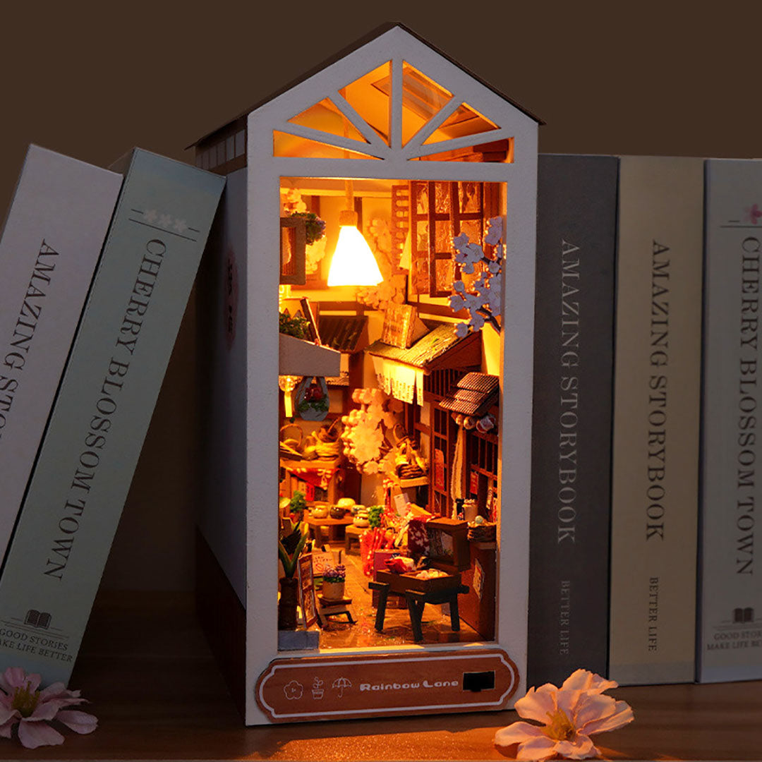 Rainbow Lane DIY Crafts Book Nook