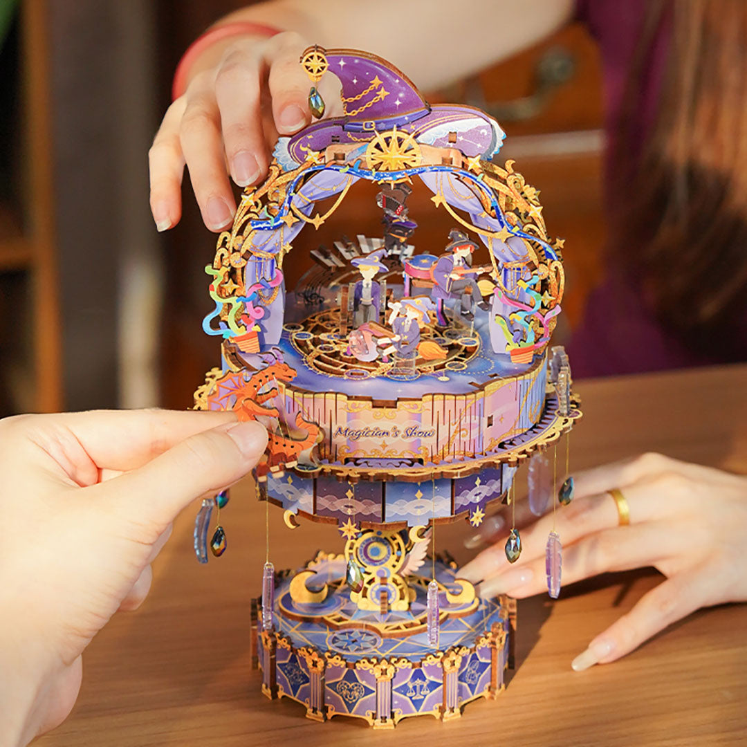 Magician's Show Music Box Transmission Model Kit