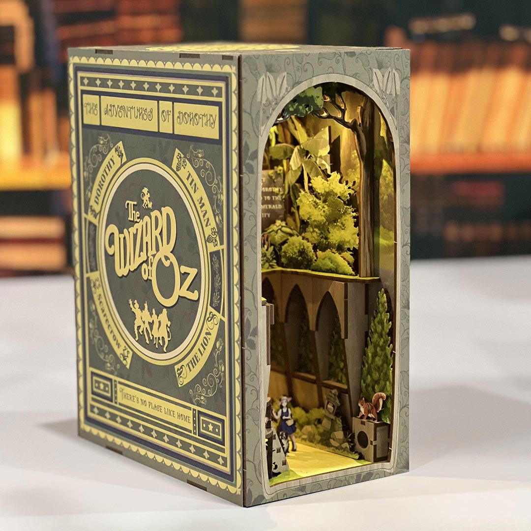 The Wizard of Oz DIY Book Nook Shelf Insert – Fifijoy