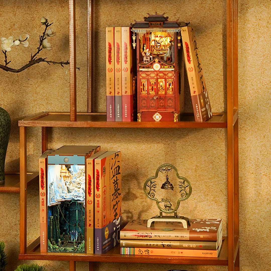 Crescent Moon Restaurant DIY Book Nook Kit
