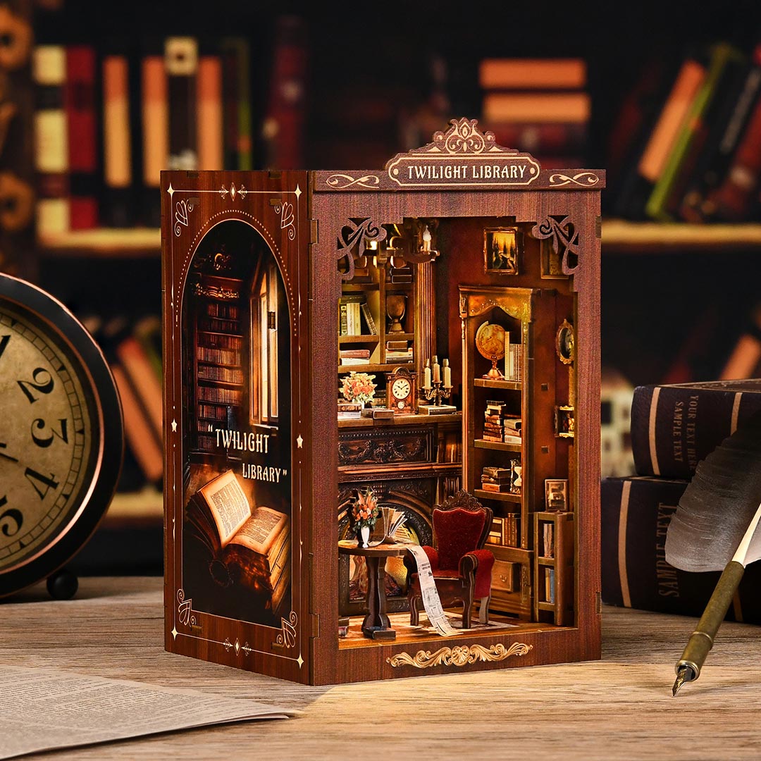 Twilight Library DIY Book Nook