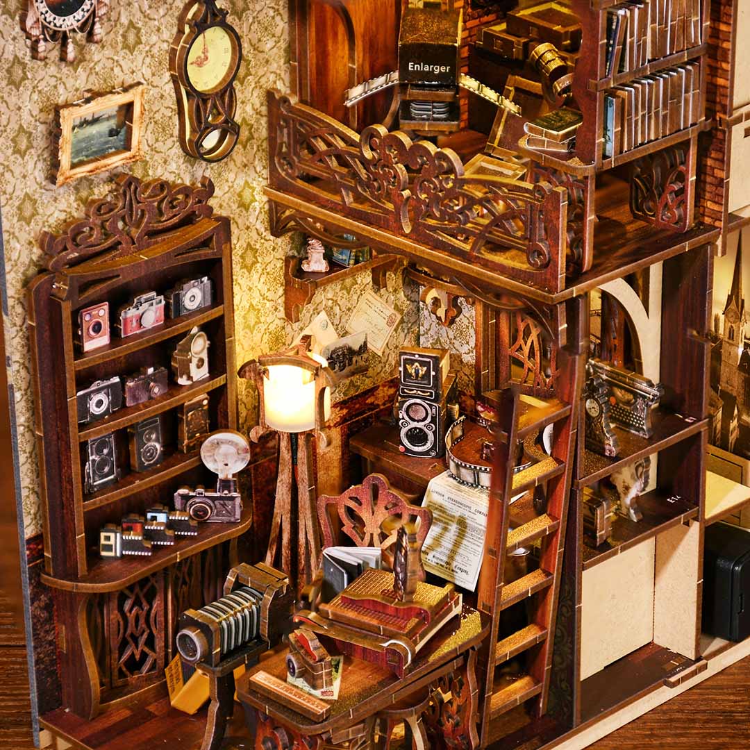 Film Darkroom Wooden Book Nook Shelf Decor