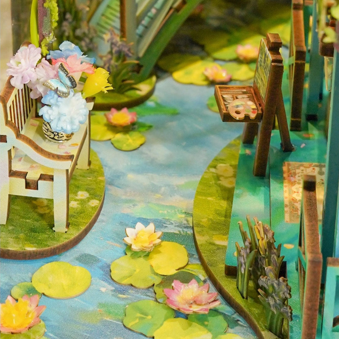 Giverny Garden DIY Wooden Book Nook Kit
