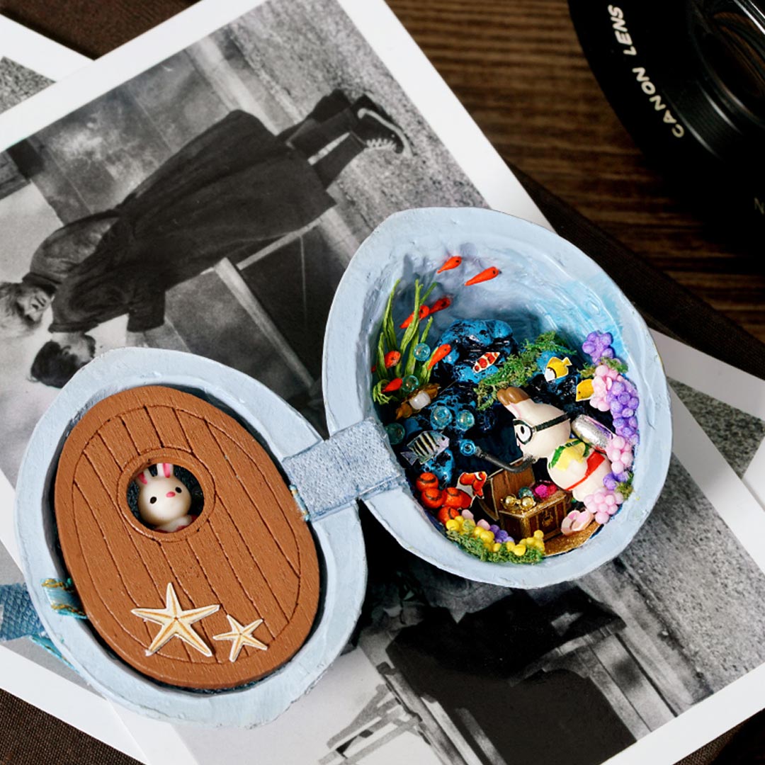Creative Rabbits Miniature Walnut DIY Kit