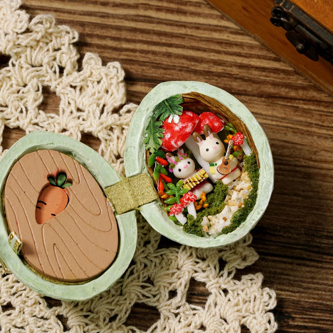 Creative Rabbits Miniature Walnut DIY Kit