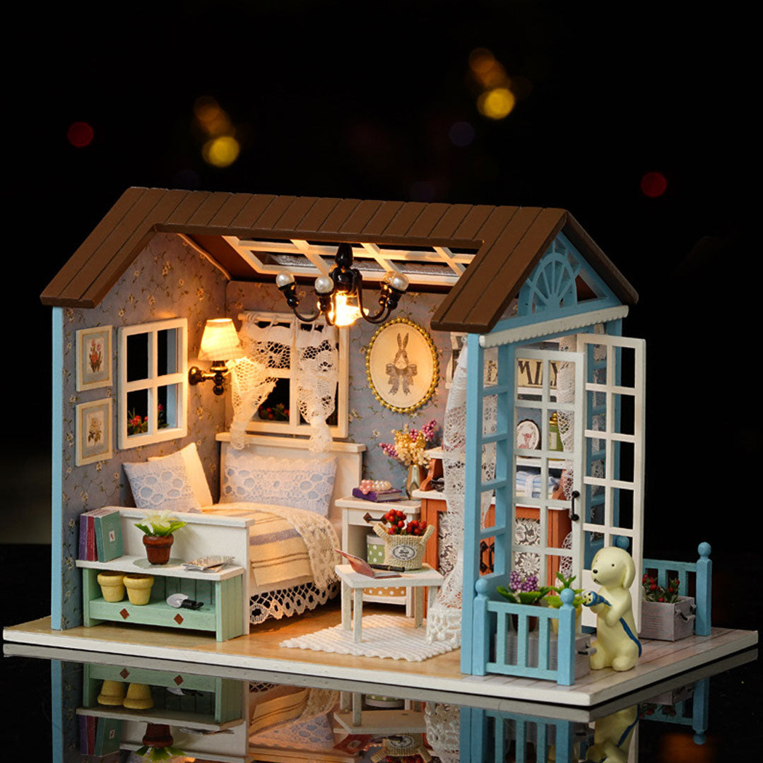 Forest Times Mini Doll House Kit