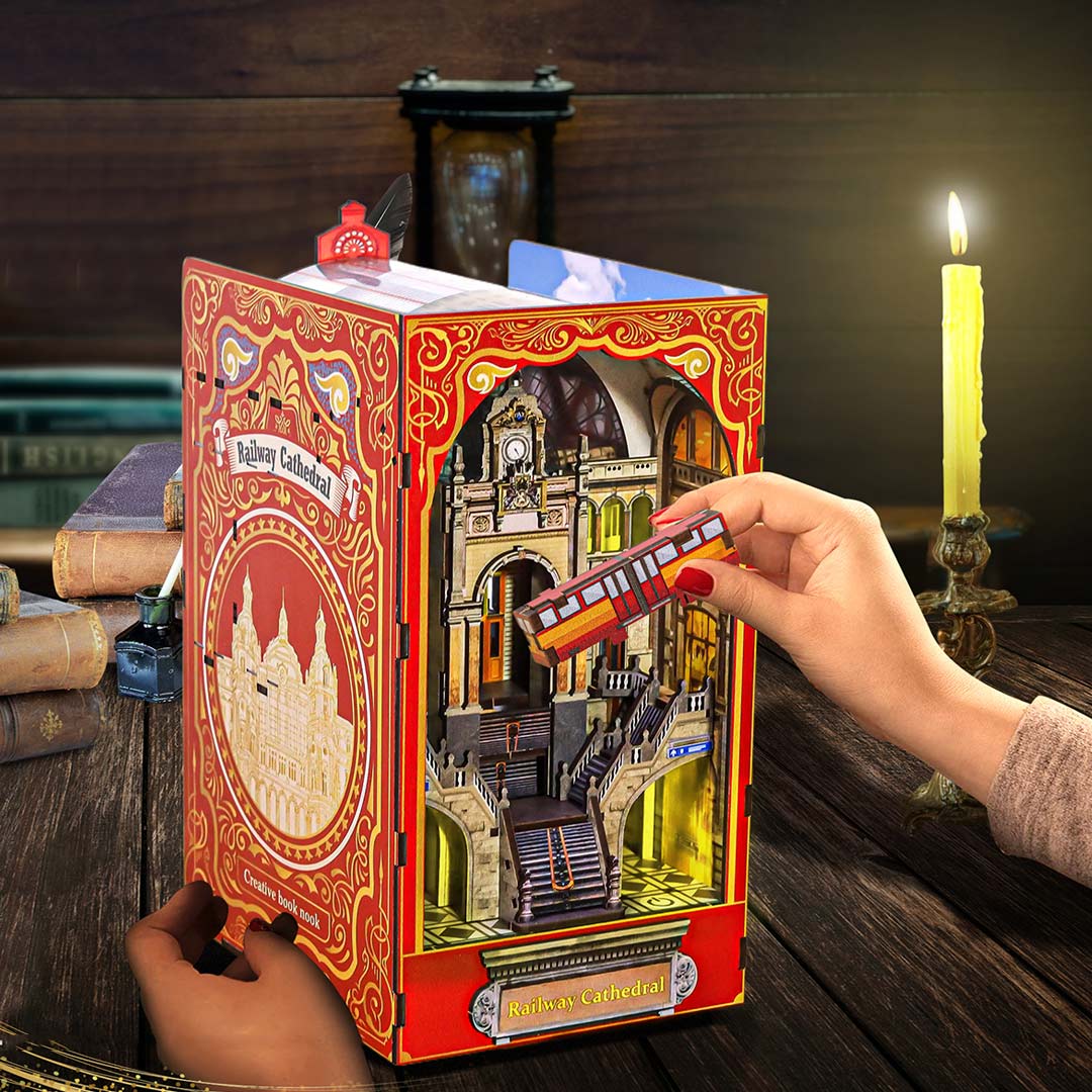 Railway Cathedral DIY Book Nook Bookshelf (2 Sides Scene)