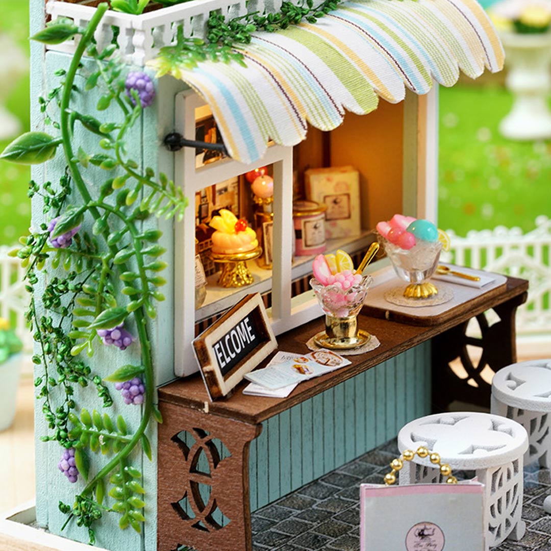Dessert Time DIY Miniature Dollhouse Kit