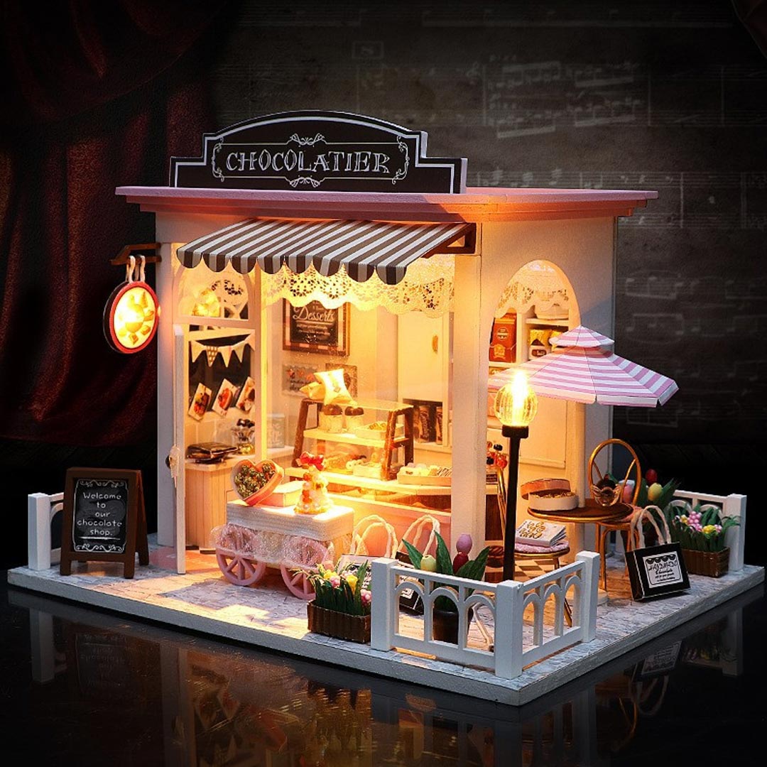Creative Dollhouse Miniature DIY House Kit
