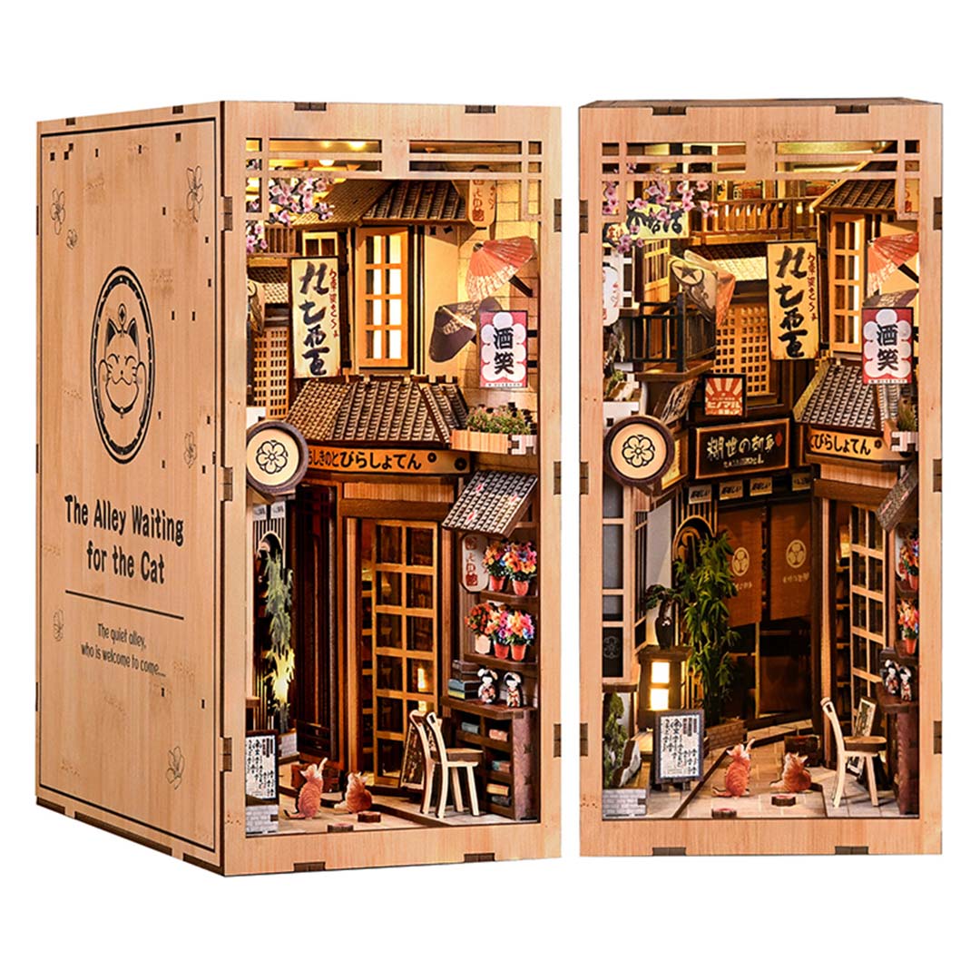 Cat’s Little Alley DIY Wooden Book Nook Shelf Insert