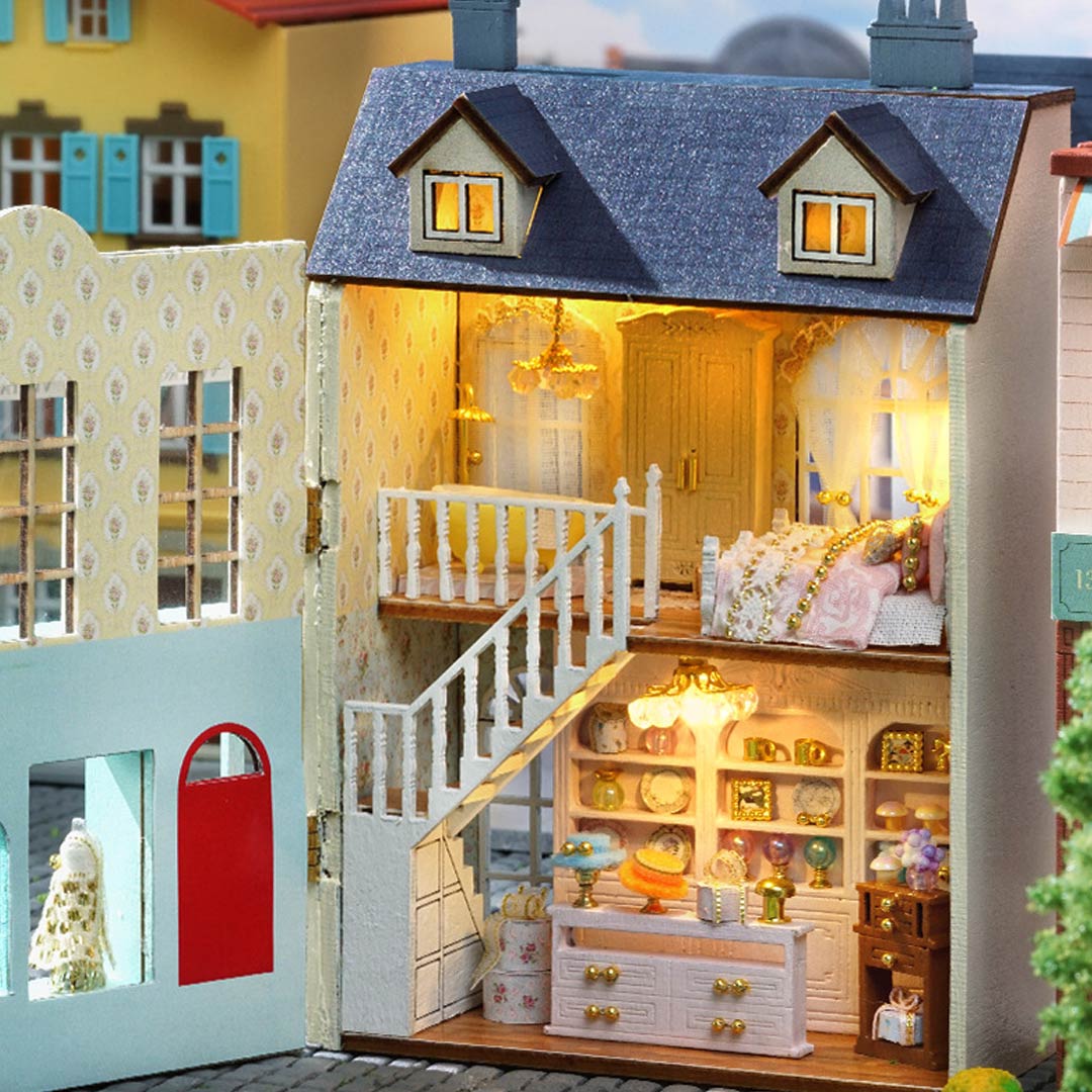 Warm Manor DIY Miniature House Kit