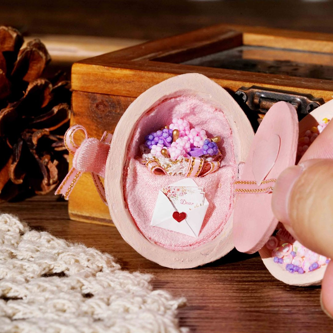 Creative Rabbits Miniature Walnut DIY Kit