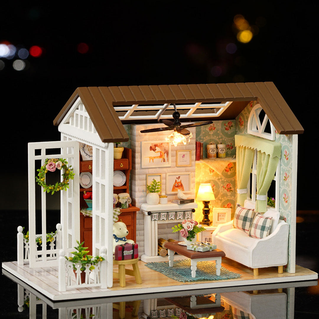 Forest Times Mini Doll House Kit