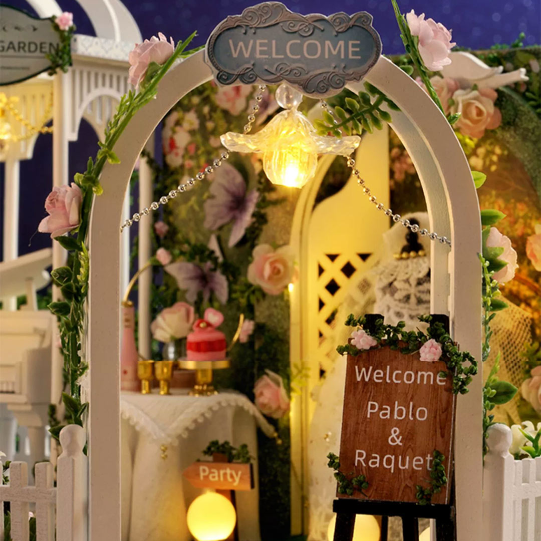 Meet to the Love DIY Wedding Dollhouse Kit