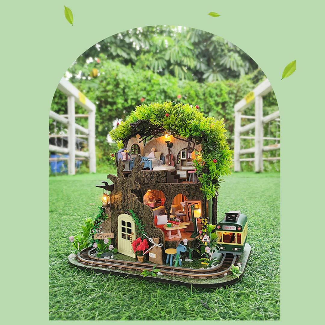 Forest Castle Tree House DIY Dollhouse Kit