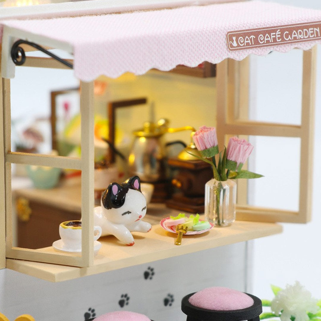 Lovely Cats Home DIY Miniature Dollhouse