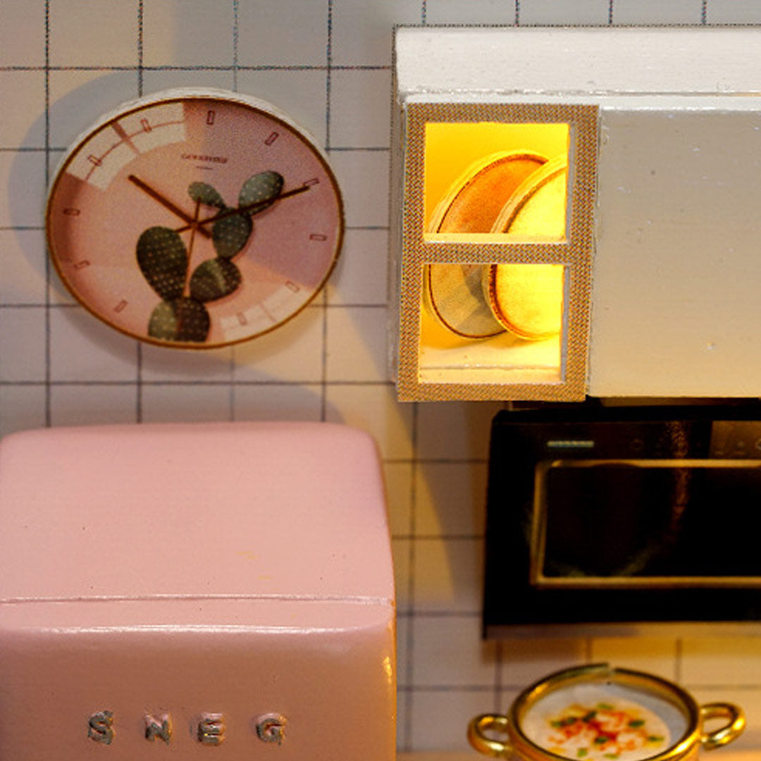 Creative Kitchen Miniature Dollhouse Kit