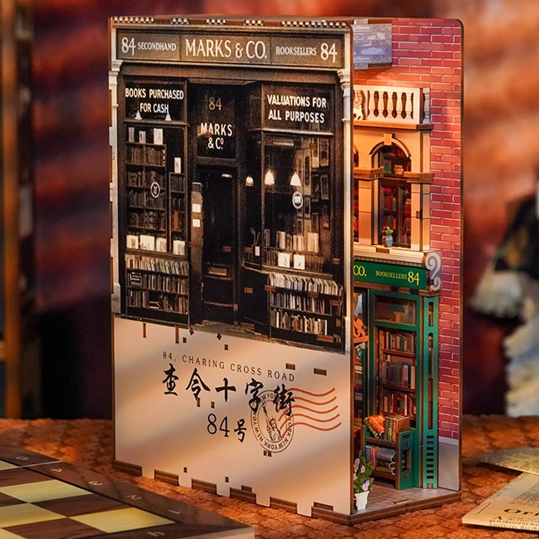 84 Charing Cross Road Wooden Puzzle Book Nook