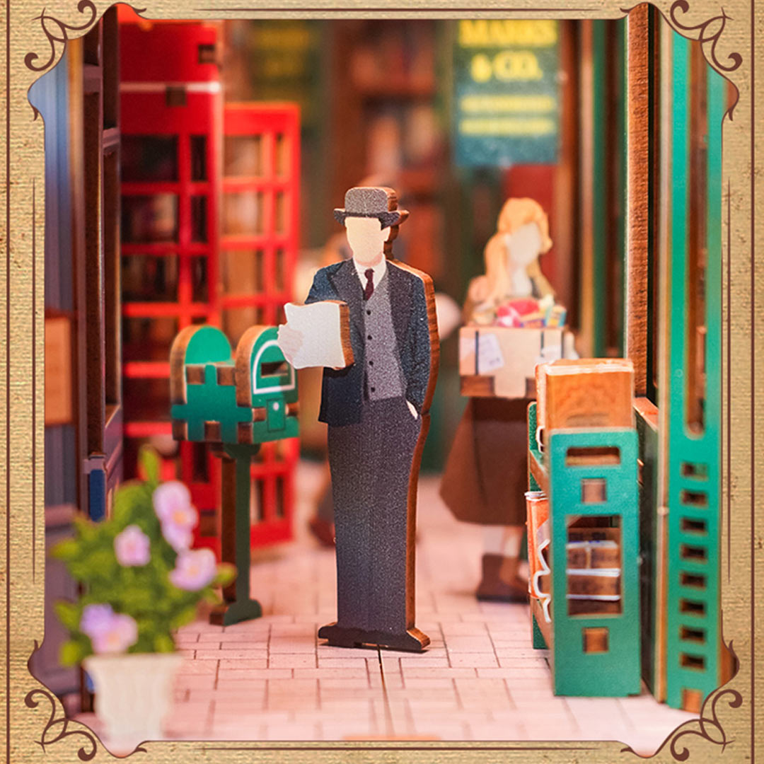 84 Charing Cross Road Wooden Puzzle Book Nook