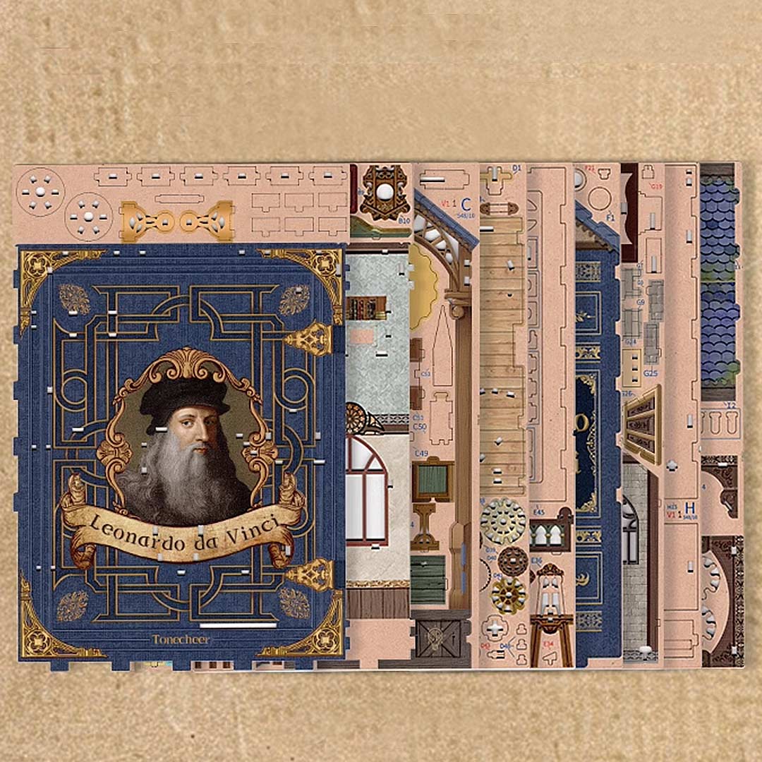 Leonardo da Vinci DIY Book Nook Kit