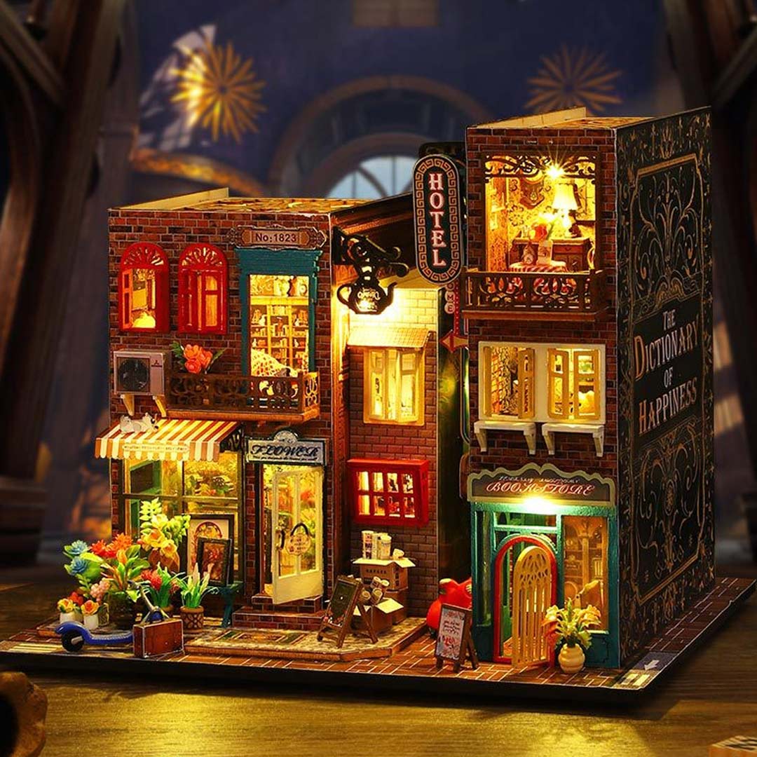 Scarbrough Hotel DIY Wooden Miniature House Kit