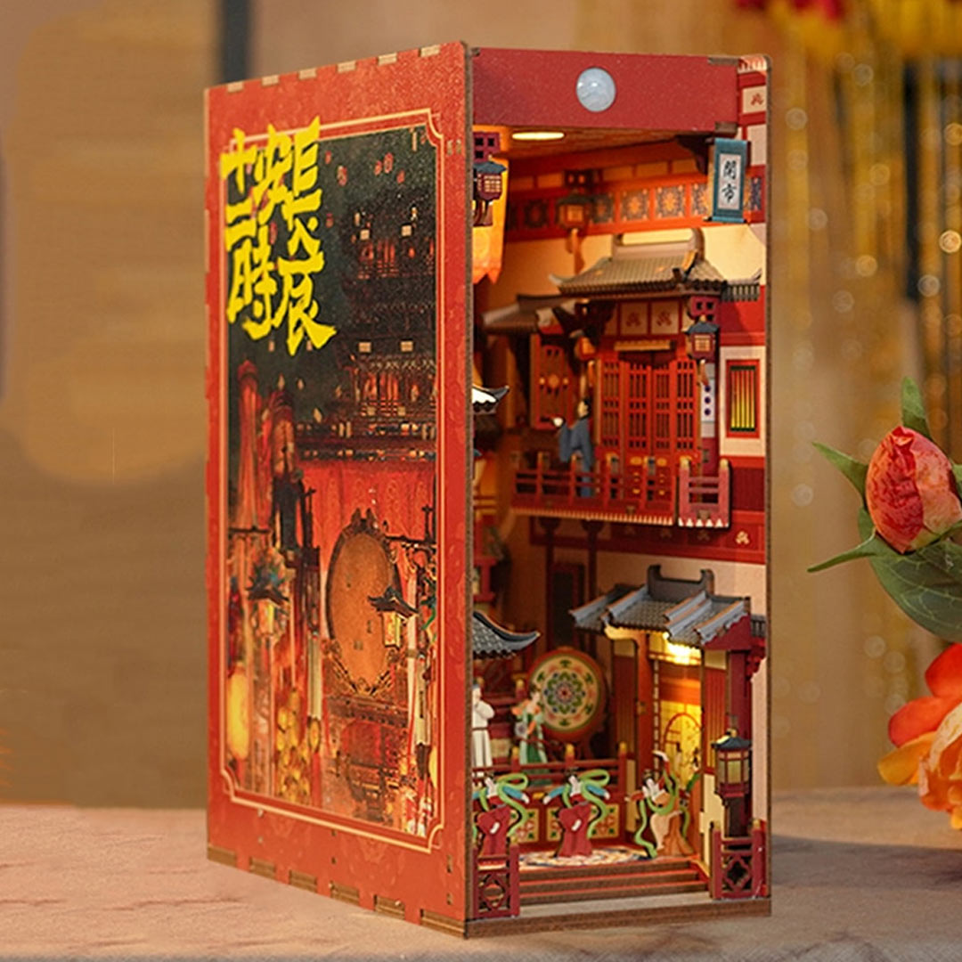 The Longest Day in Chang'an DIY Book Nook