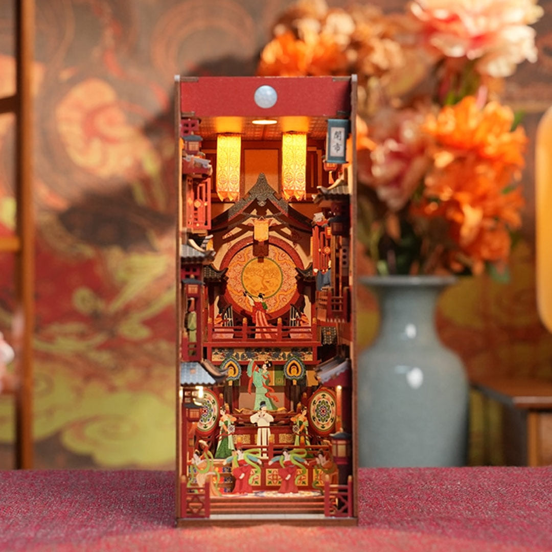 The Longest Day in Chang'an DIY Book Nook