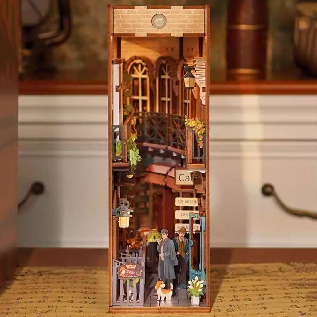 221B Baker Street 3D Wooden Puzzle Book Nook