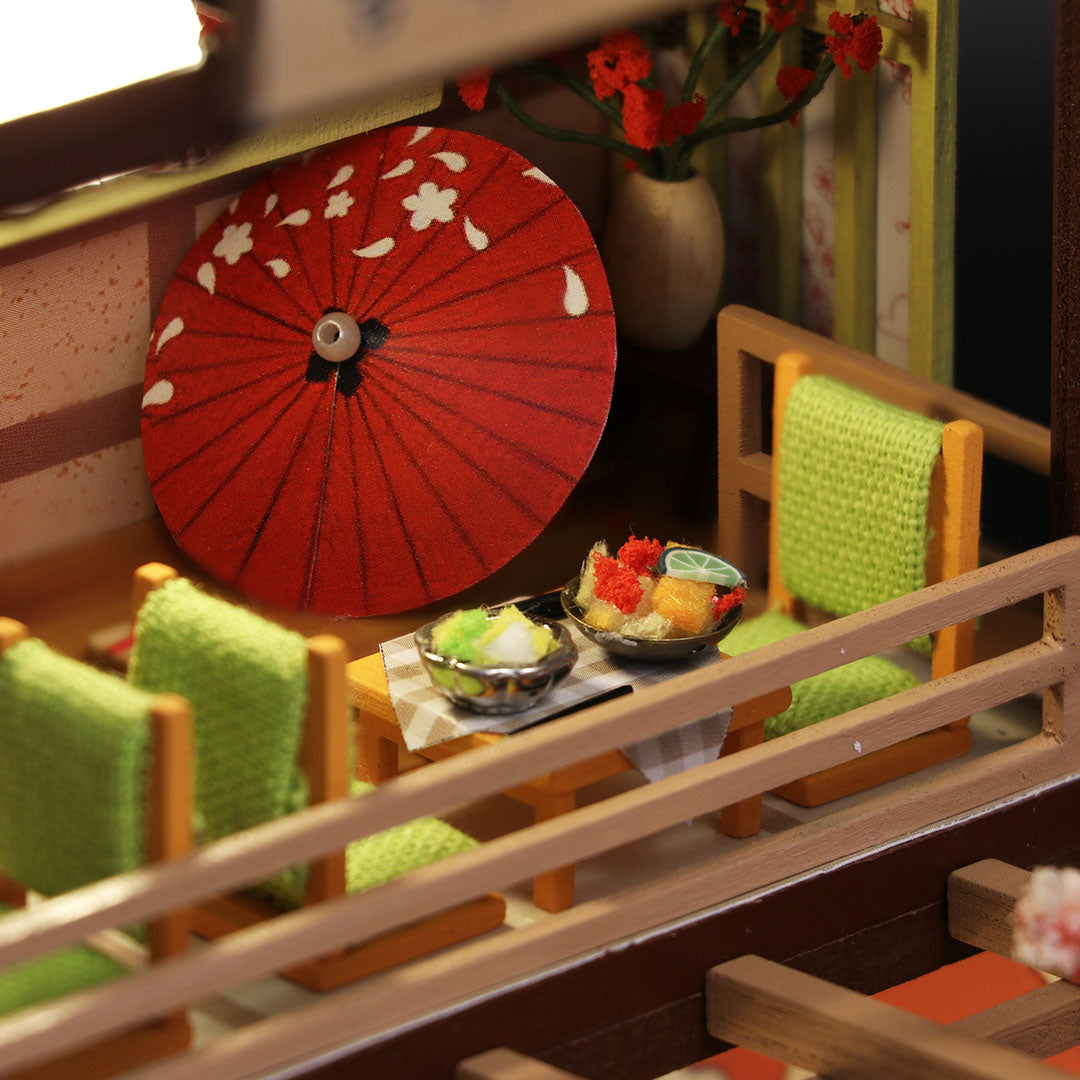 Japanese Style Gibbon Sushi Miniature Dollhouse