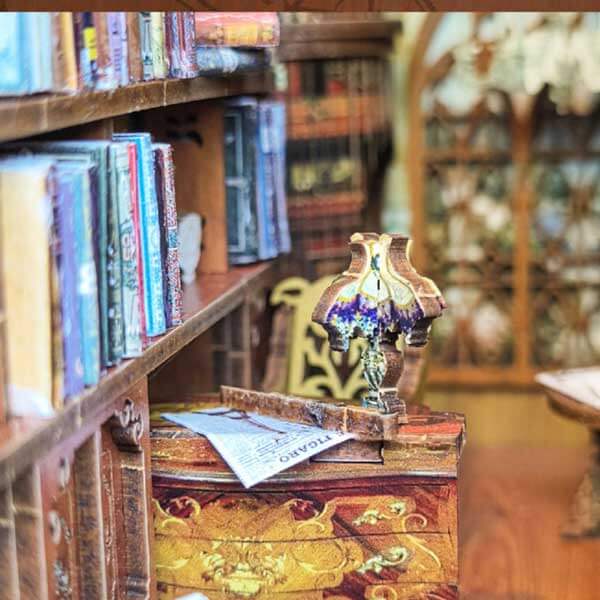 ZYLEGEN Harry Potte Book Nook Kit Building Sets, Miniature Kit Bookshelf  Decor,Collectible Diorama Display House with Workshop, Home Décor Idea for