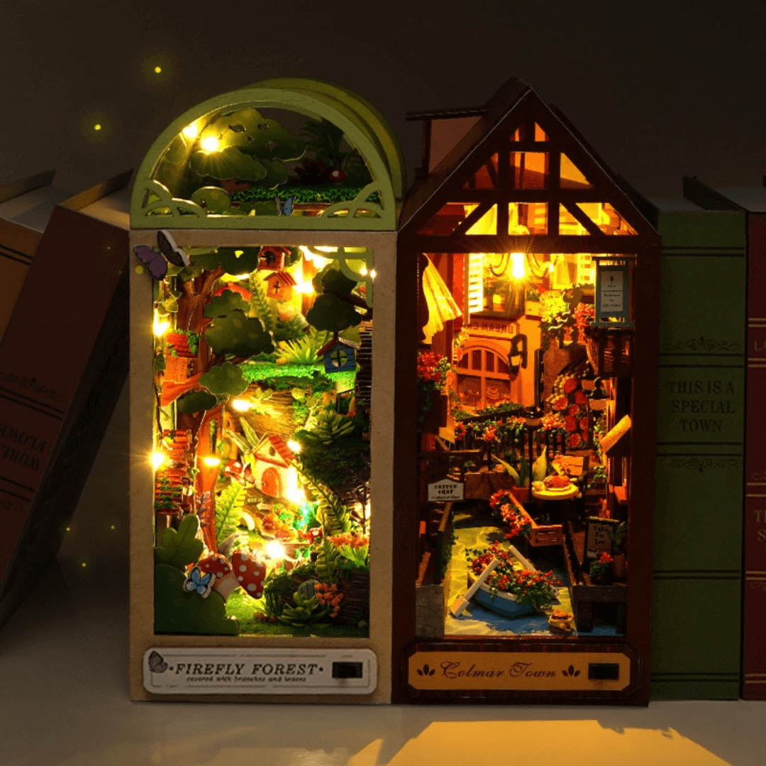 Fifijoy Book Nook