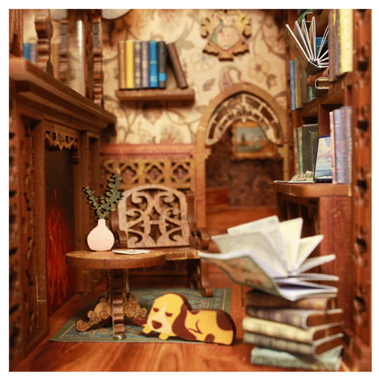 Fifijoy Book Nook