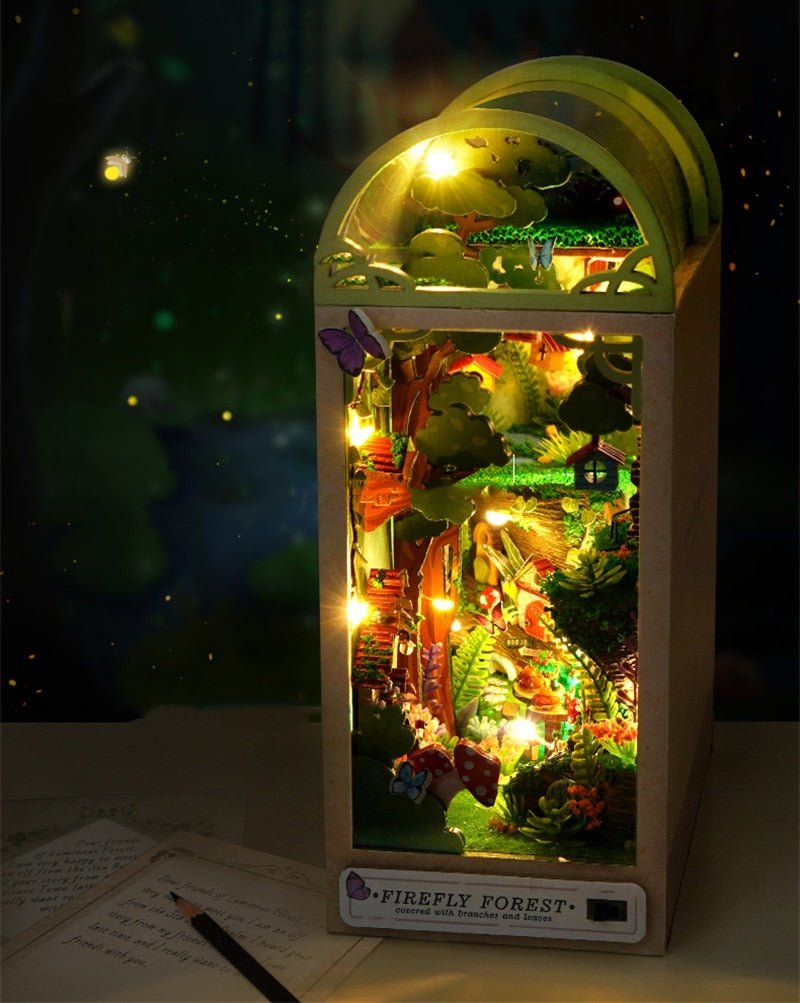 Fifijoy Book Nook