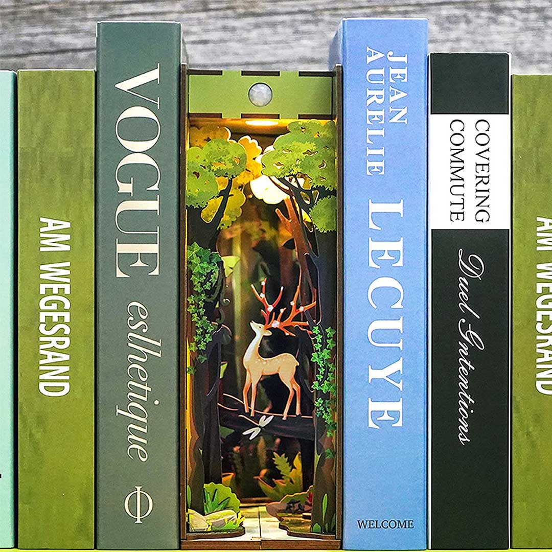 Fifijoy Book Nook