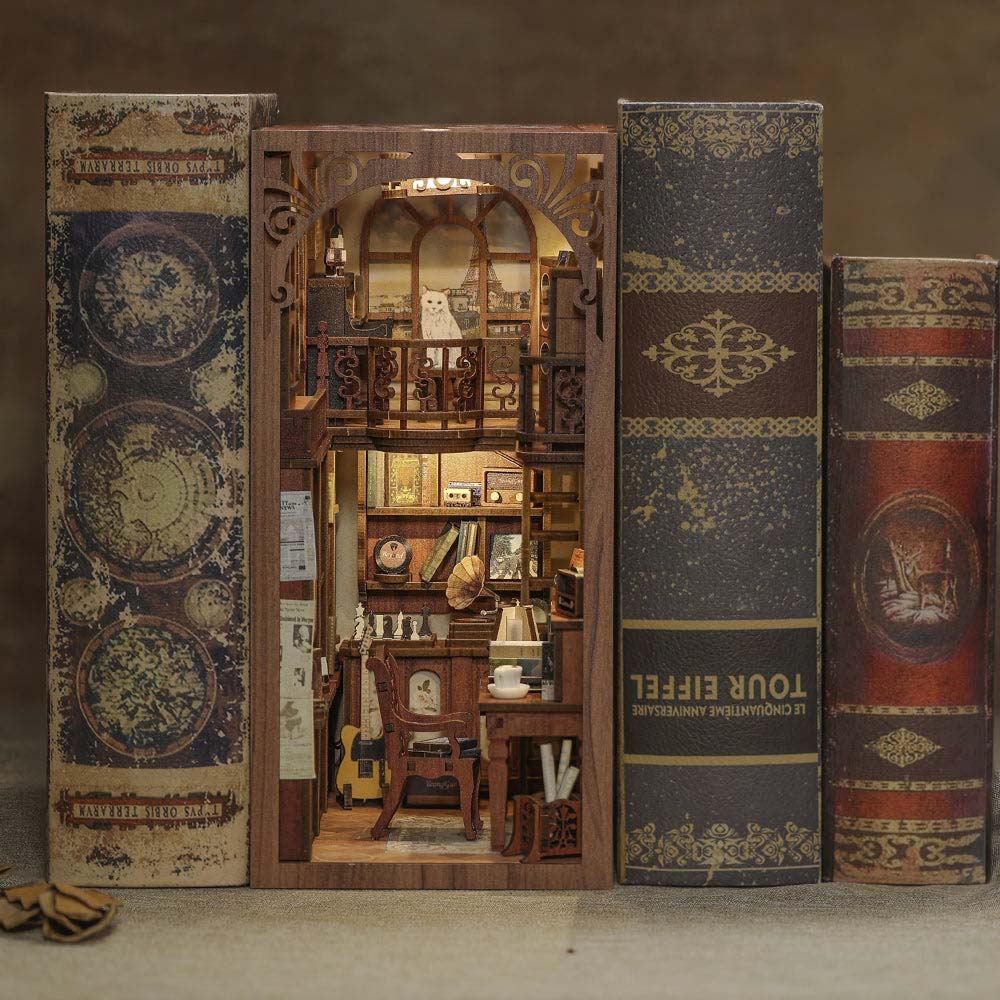 The Secret Rhythm Booknook Bookshelf Insert